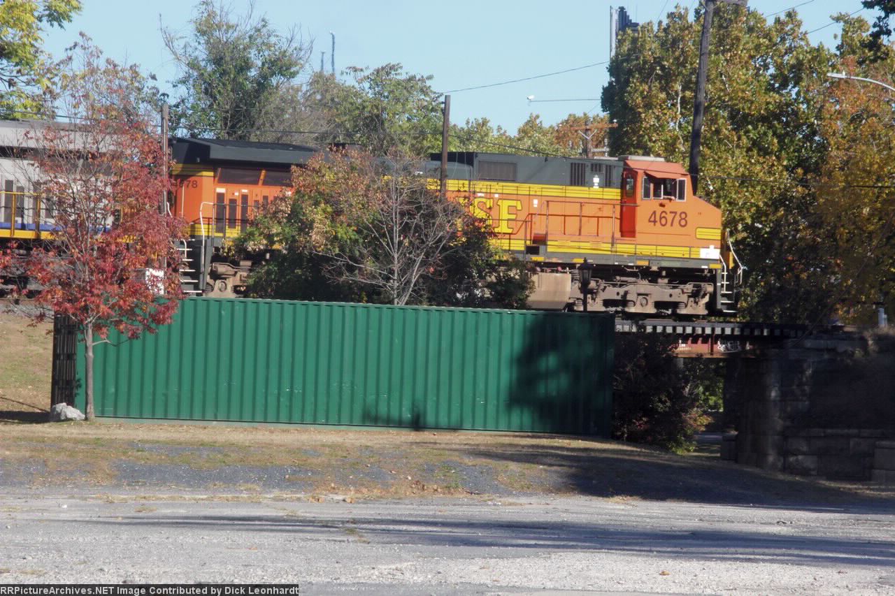 BNSF 4678